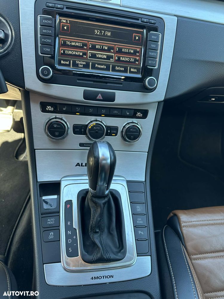 Volkswagen Passat 2.0 TDI BlueMotion Technology Highline DSG - 5