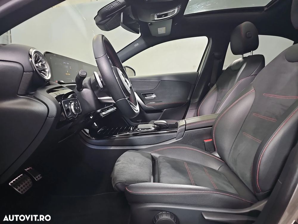 Mercedes-Benz A 200 Sedan 7G-DCT AMG Line - 25