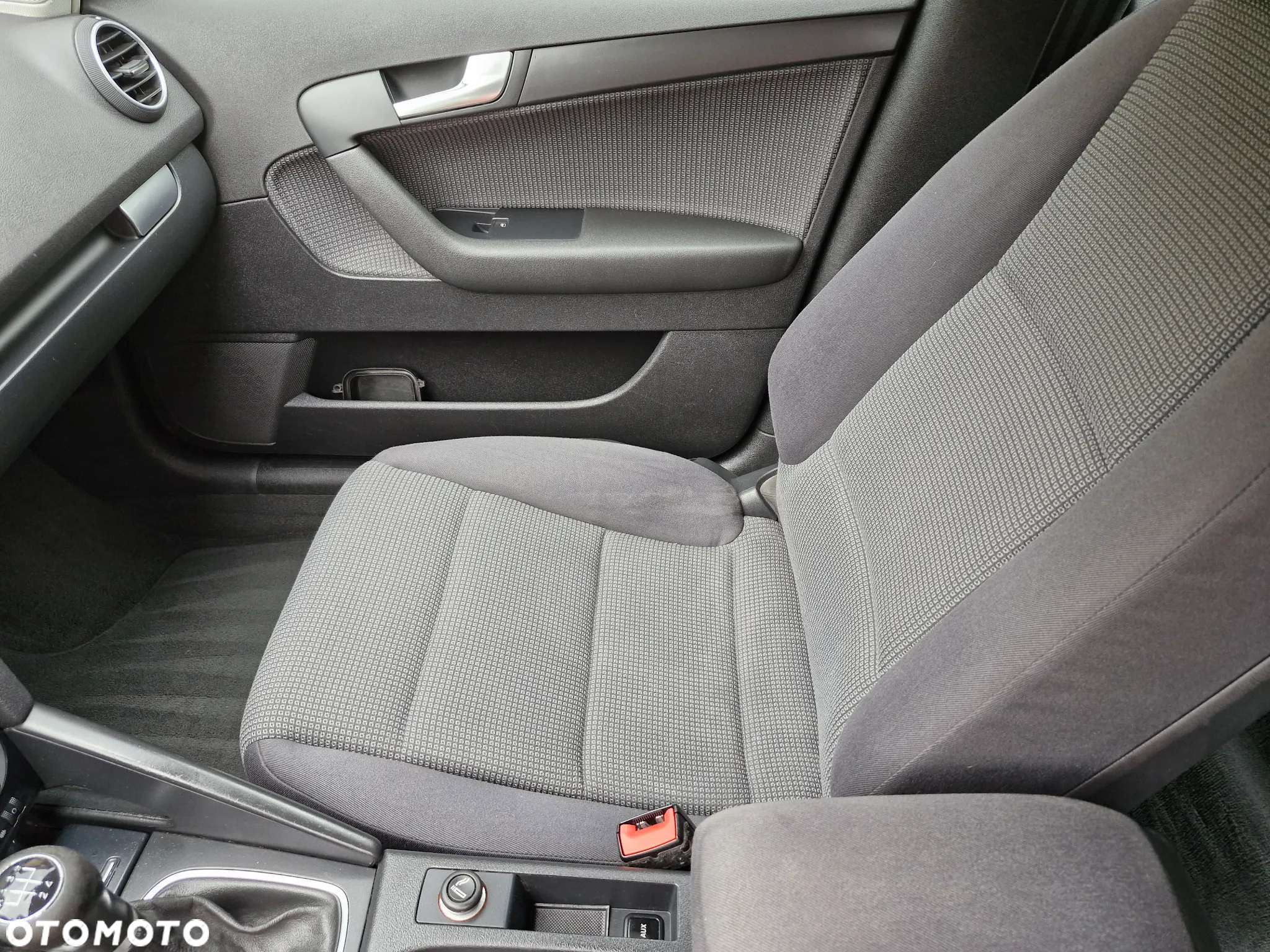 Audi A3 1.6 Sportback Attraction - 19