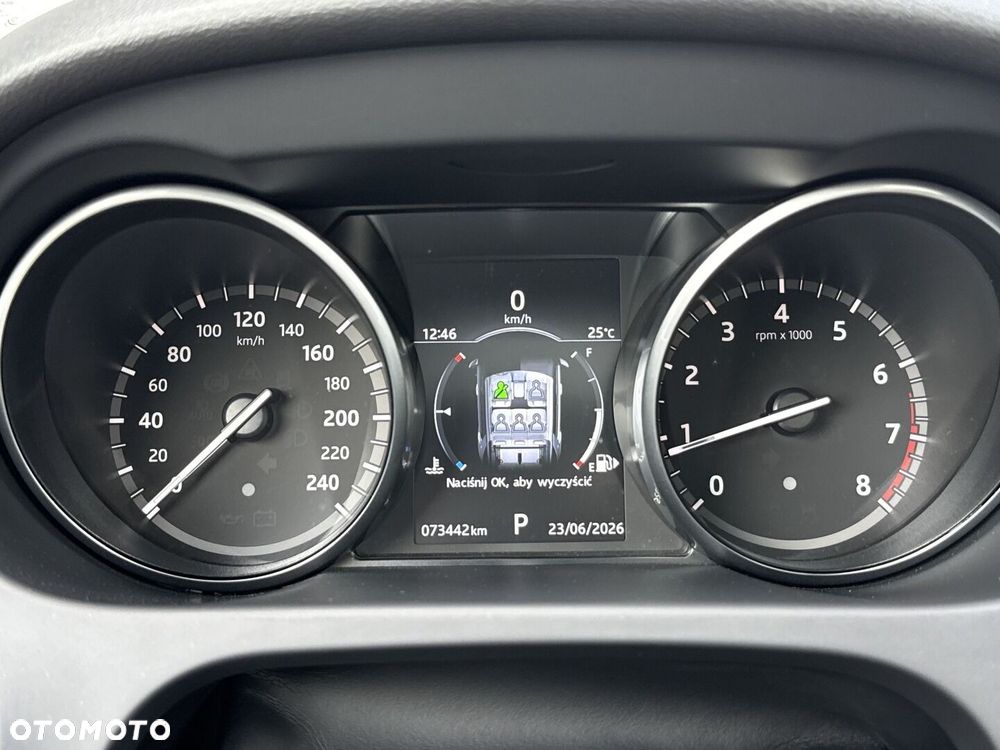 Land Rover Discovery Sport 2.0 Si4 HSE - 18