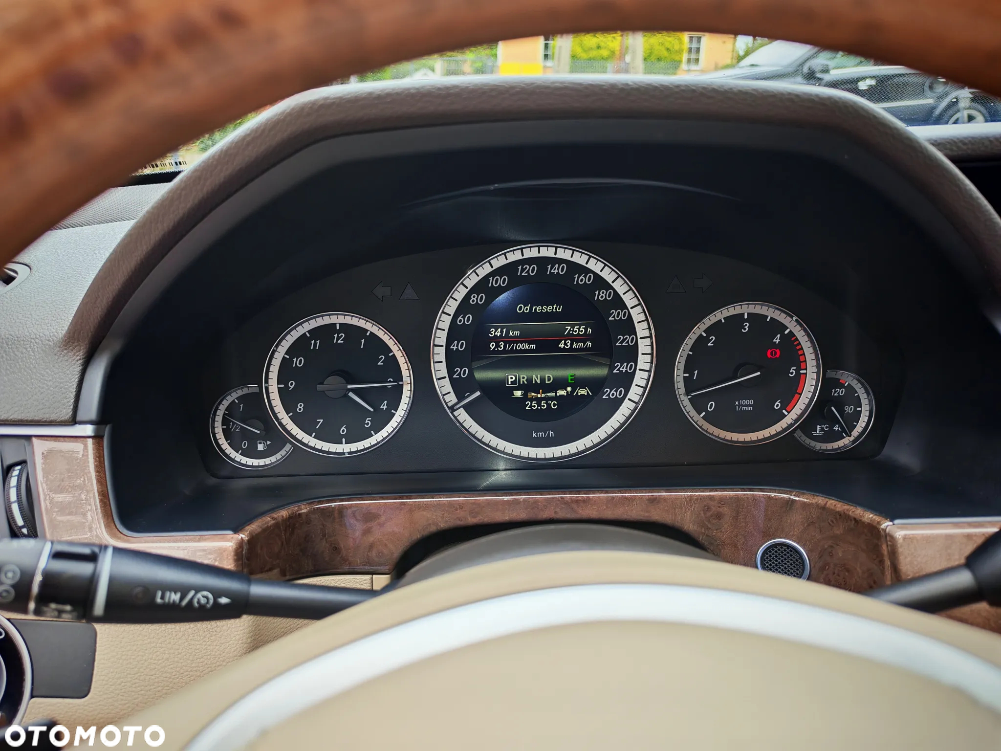 Mercedes-Benz Klasa E 350 T CDI DPF 4Matic BlueEFFICIENCY 7G-TRONIC Elegance - 11