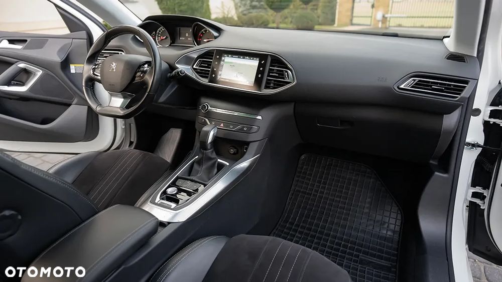 Peugeot 308 BlueHDi FAP 150 EAT6 Stop & Start Allure - 31