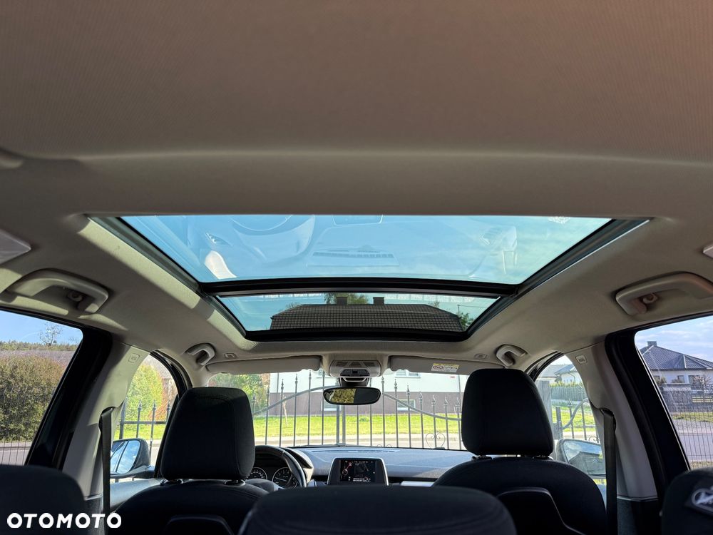 BMW Seria 2 218i Luxury Line - 10