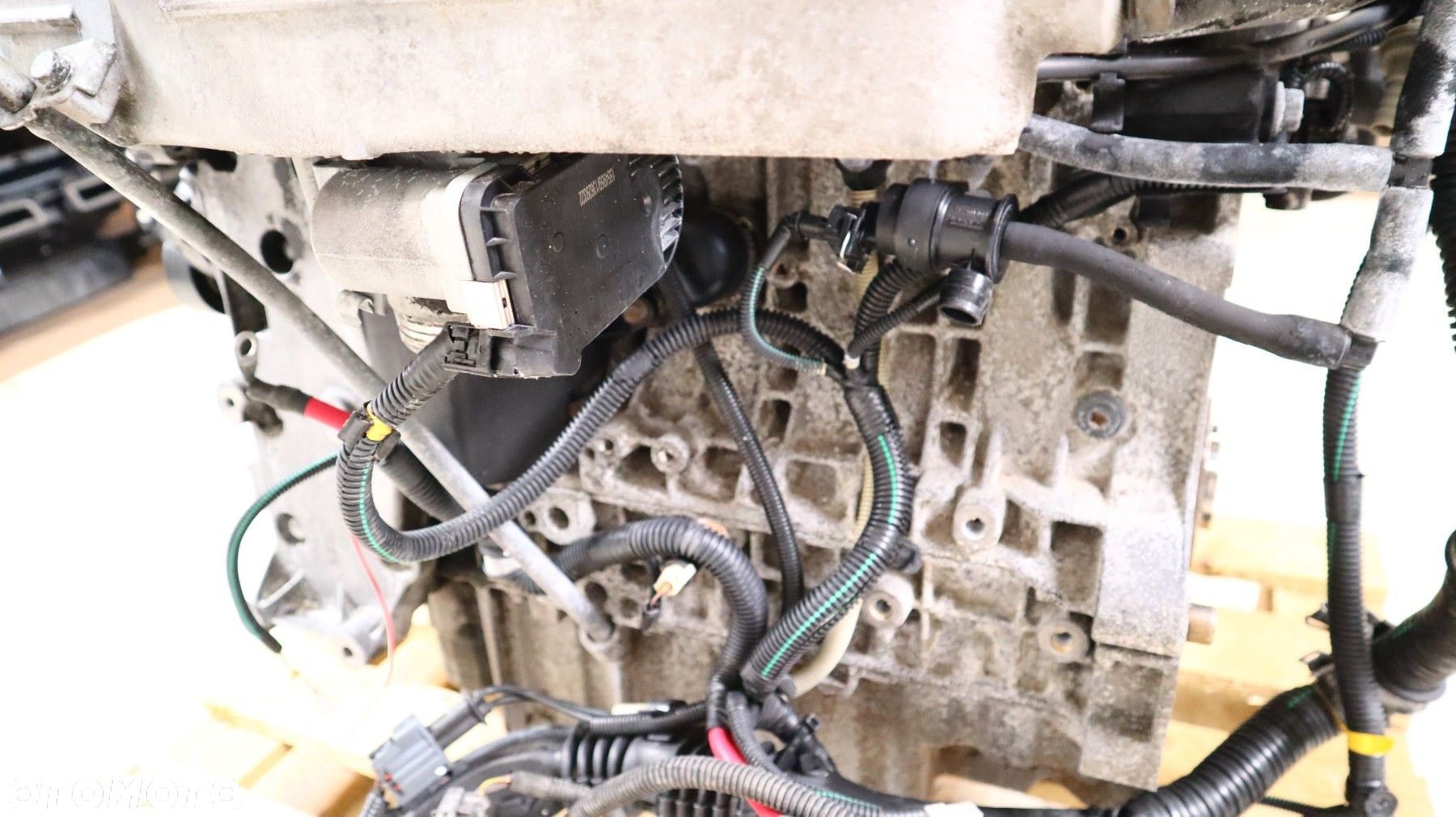 VOLVO V70 2.5 T SILNIK B5254T2 - 8