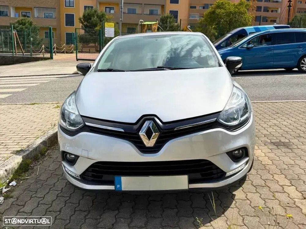 Renault Clio - 2