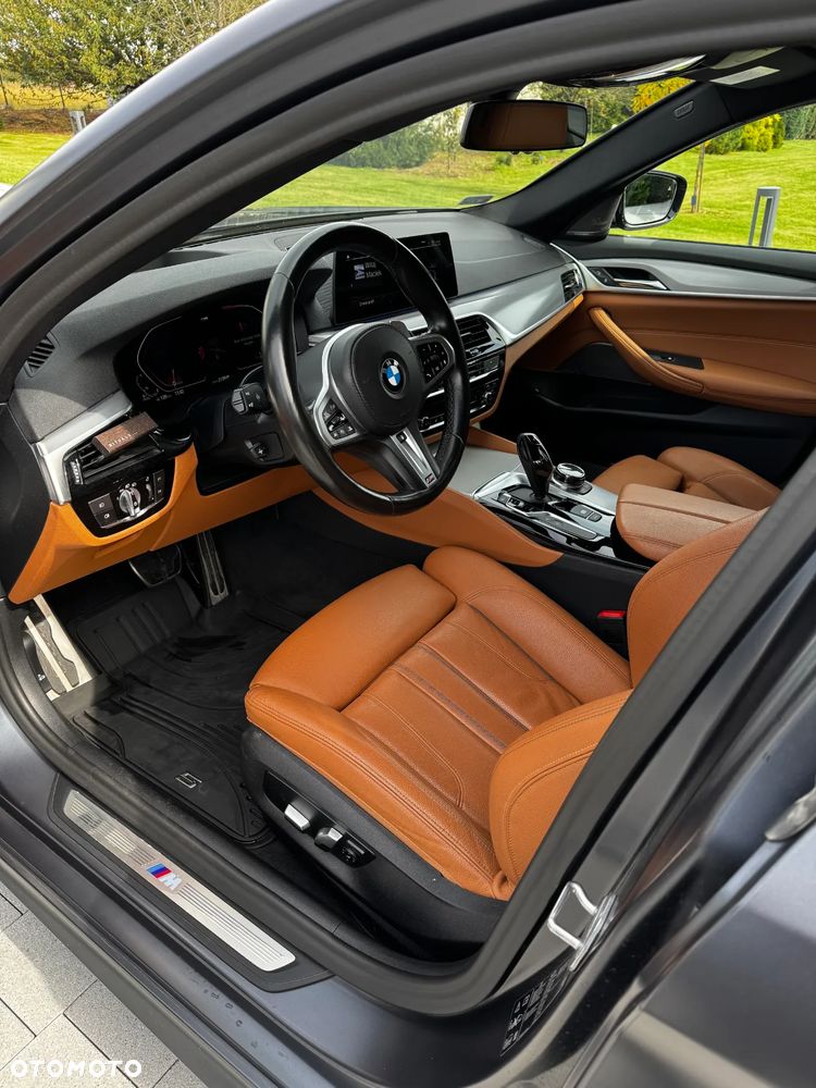 BMW Seria 5 530d xDrive M Sport sport - 8