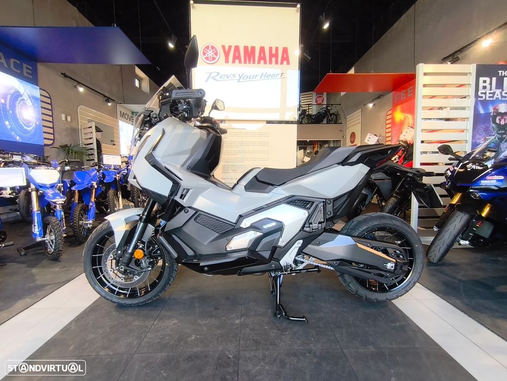 Honda X-ADV 750 - 8