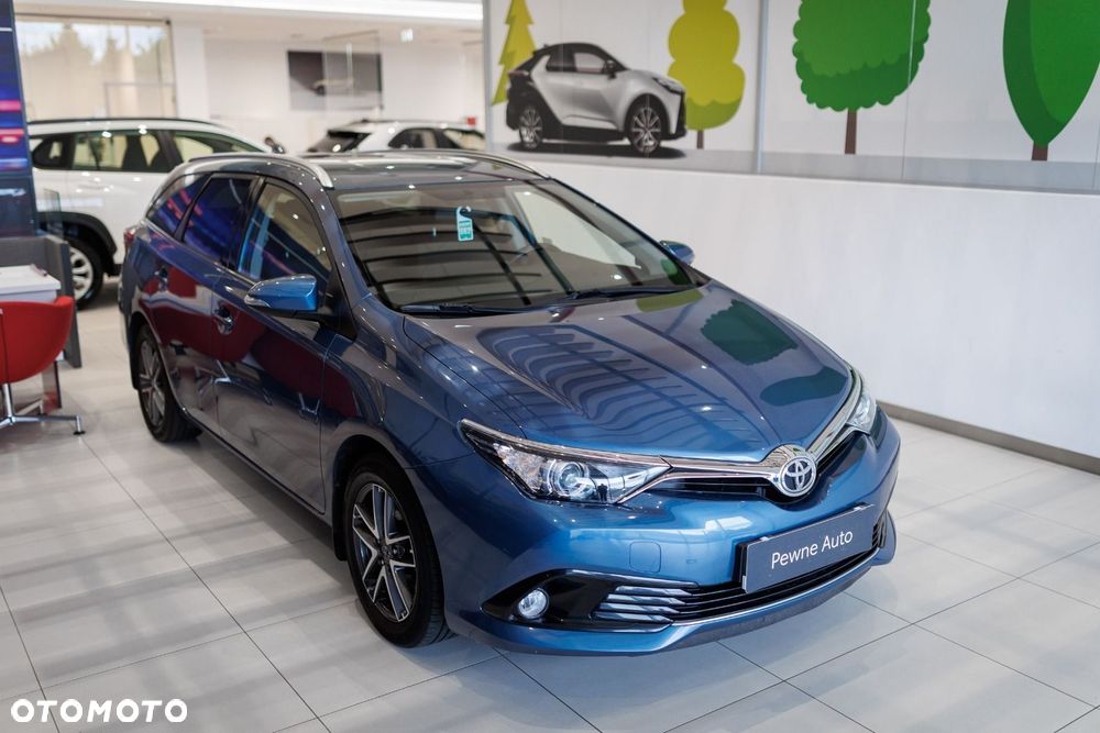 Toyota Auris - 6