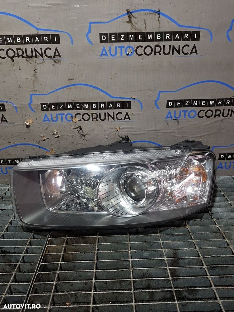 Far Stanga Chevrolet Captiva Facelift 2011 - 2014 SUV 5 Usi (649) Xenon - 1