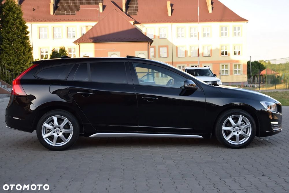 Volvo V60 D4 Edition Pro - 10
