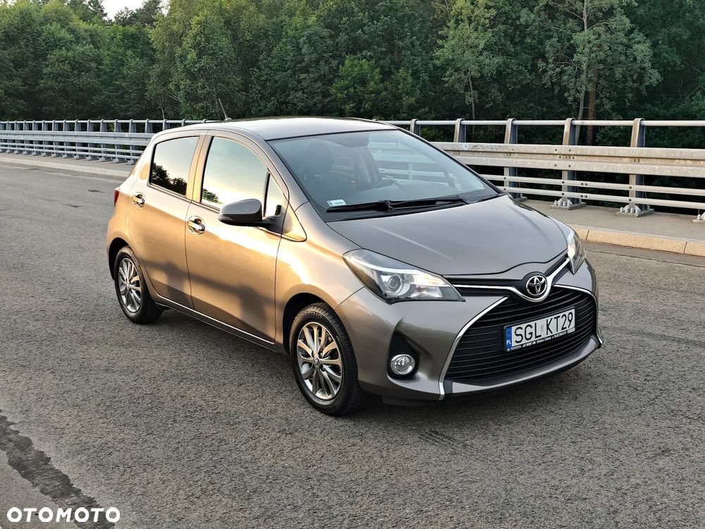 Toyota Yaris 1.33 Premium - 3