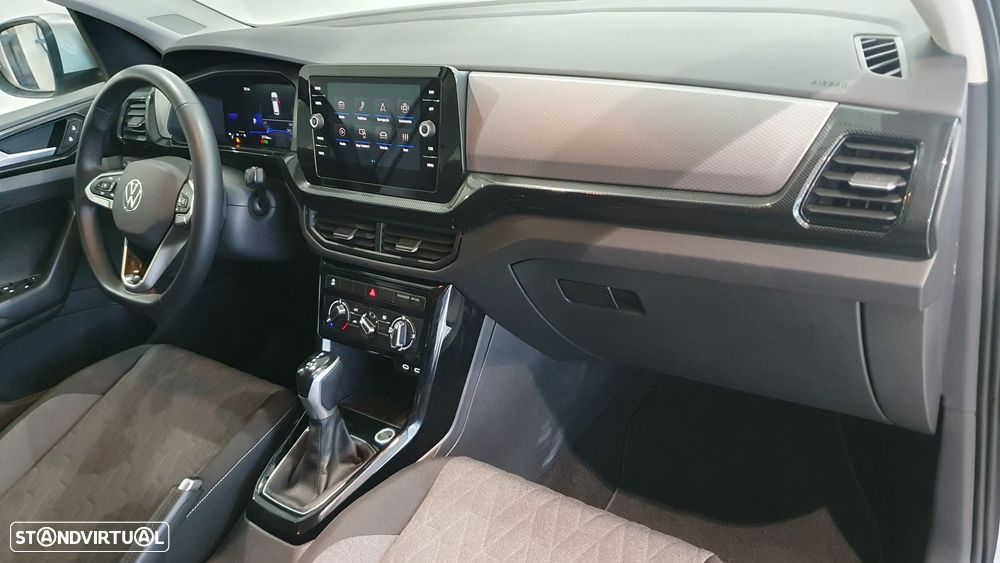 VW T-Cross 1.0 TSI Urban DSG - 21