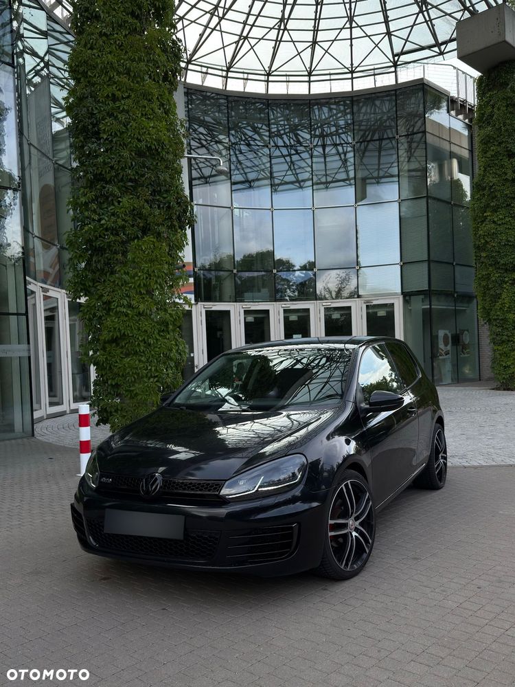 Volkswagen Golf 1.6 TDI BlueMot Trendline DSG - 1