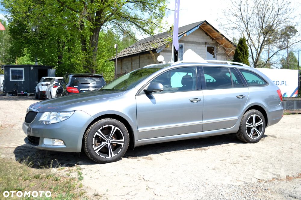 Skoda Superb 2.0 TDI Ambition - 2