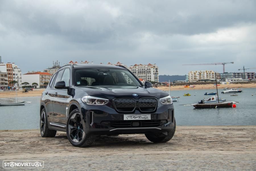 BMW iX3 M Sport Impressive - 2