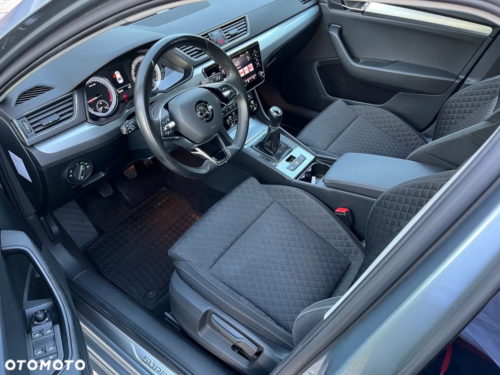 Skoda Superb 2.0 TDI SCR Ambition - 5