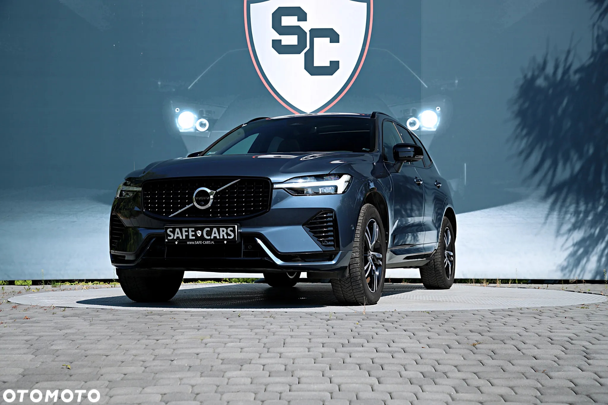 Volvo XC 60 T8 Plug-In Hybrid AWD R-Design - 3