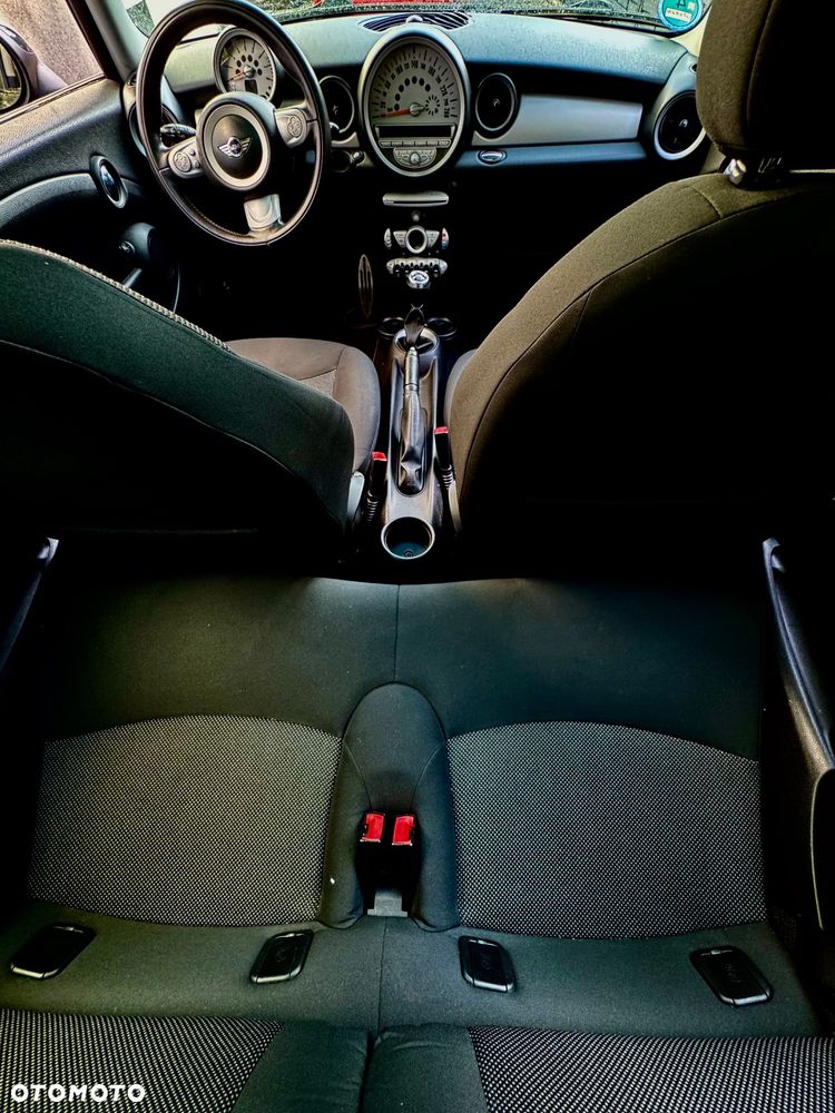 MINI Cooper 50 Mayfair - 11