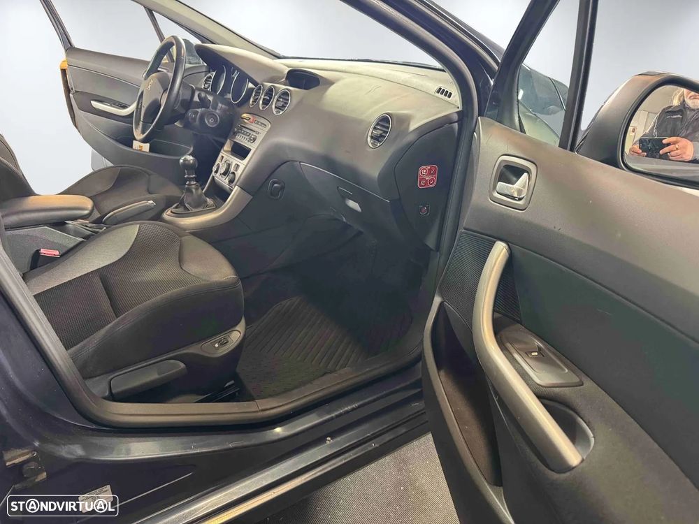 Peugeot 308 SW 1.6 e-HDi Active CVM6 115g - 3