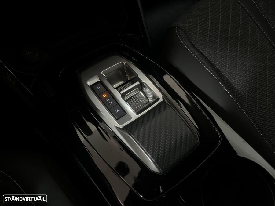 Peugeot 2008 1.2 Hybrid Allure e-DCS6 - 16