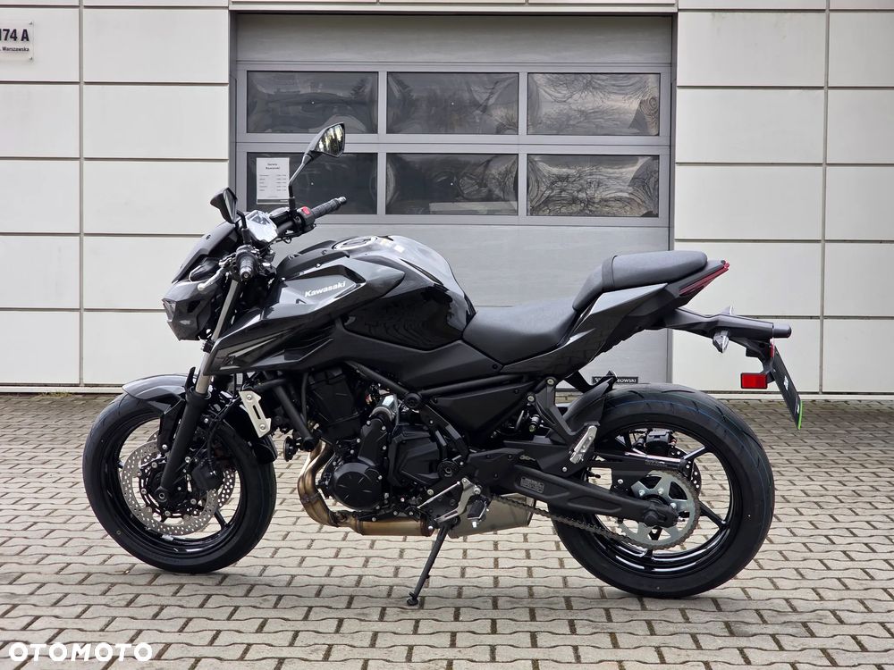 Kawasaki Z 650 - 15