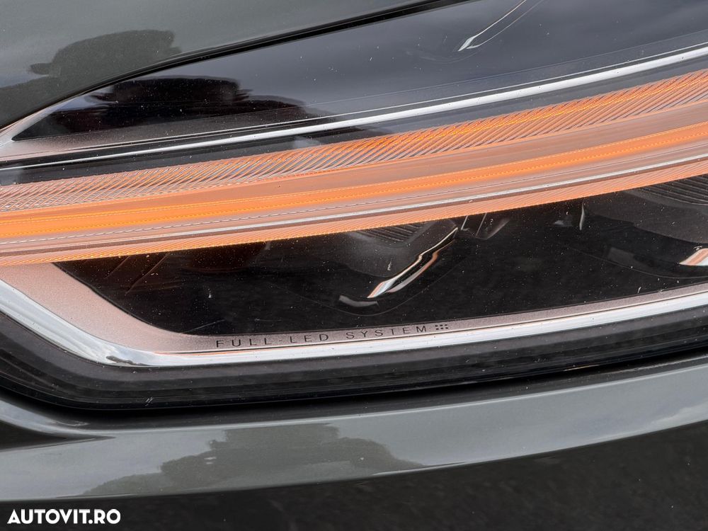 Volvo XC 60 D4 AWD Momentum - 22
