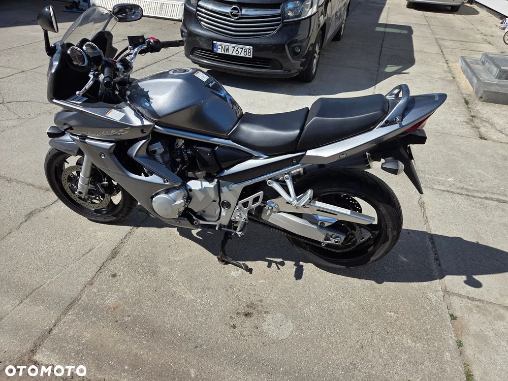 Suzuki Bandit - 6