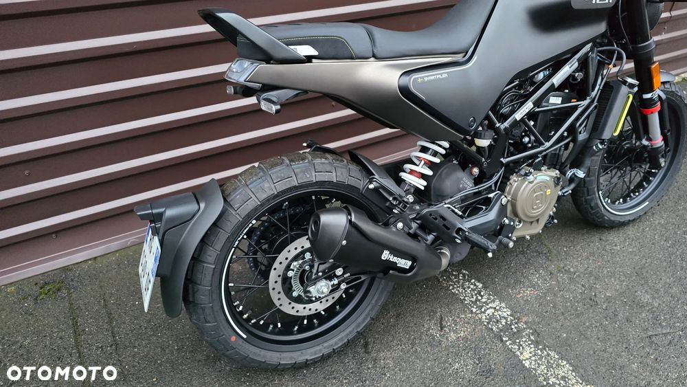 Husqvarna Svartpilen - 3