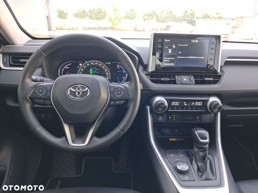 Toyota RAV4 - 22