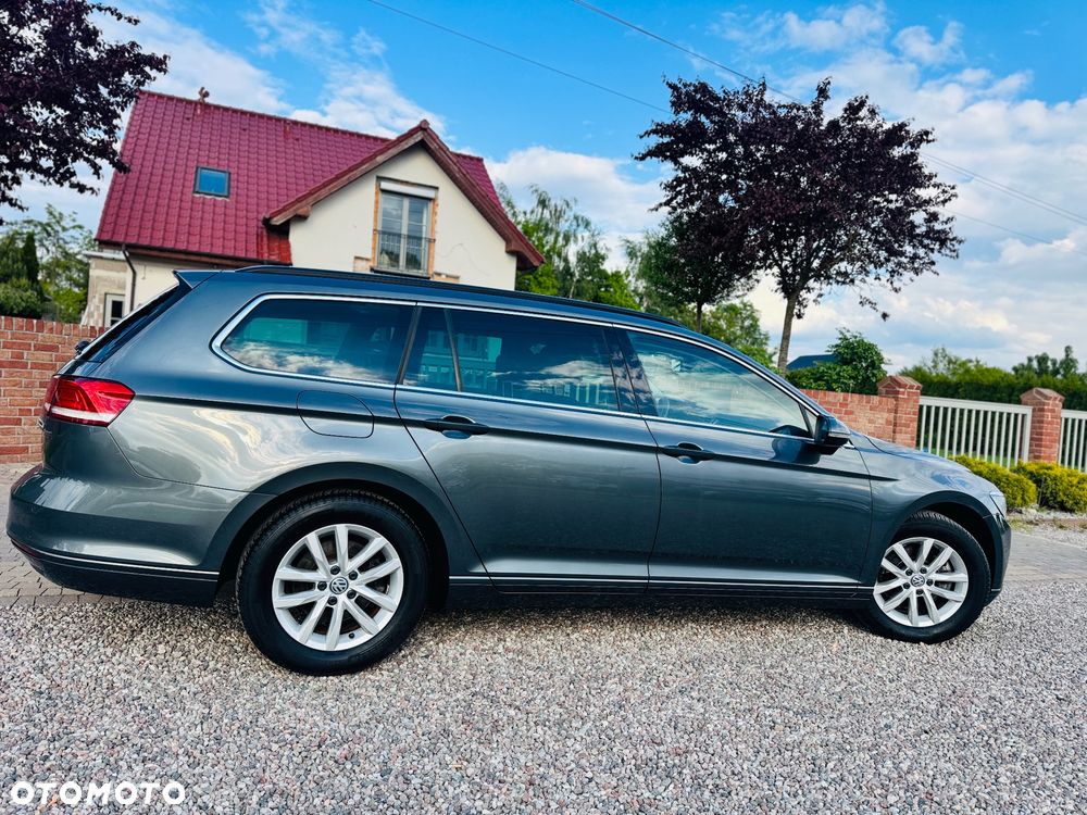 Volkswagen Passat Variant 2.0 TDI DSG (BlueMotion Technology) Comfortline - 4