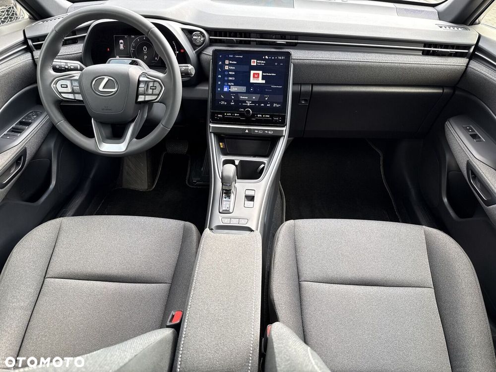 Lexus LBX 1.5 Hybrid - 12