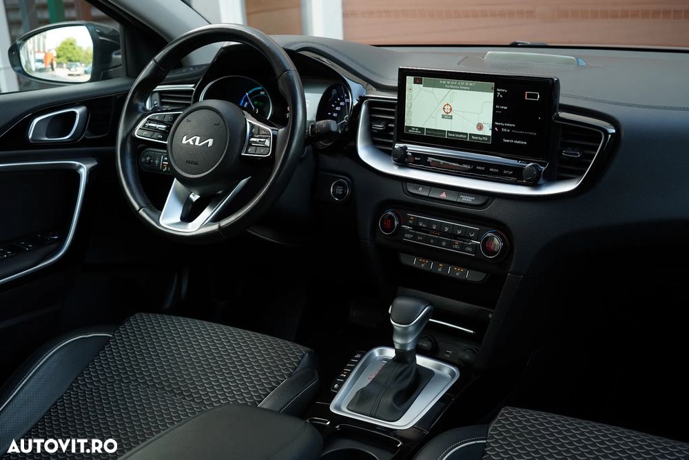 Kia XCeed - 11