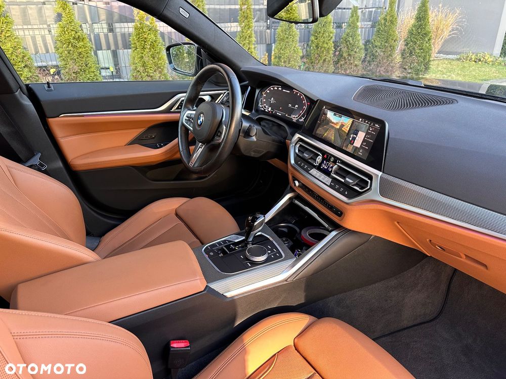 BMW Seria 4 M440i xDrive mHEV sport - 16
