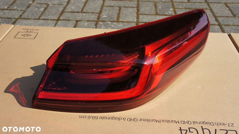 TYLNA PRAWA LAMPA KIA XCEED X CEED LED - 1