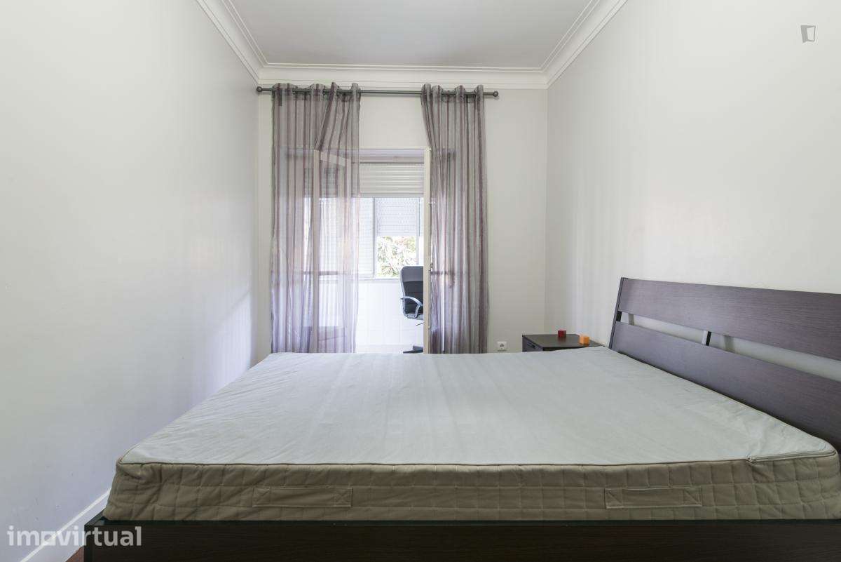 Quarto - localizado em Alvalade Lisbon - Grande imagem: 4/21