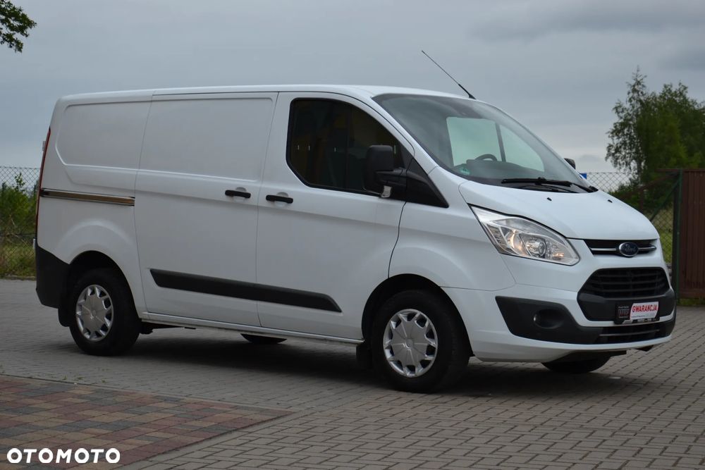 Ford Transit Custom - 8