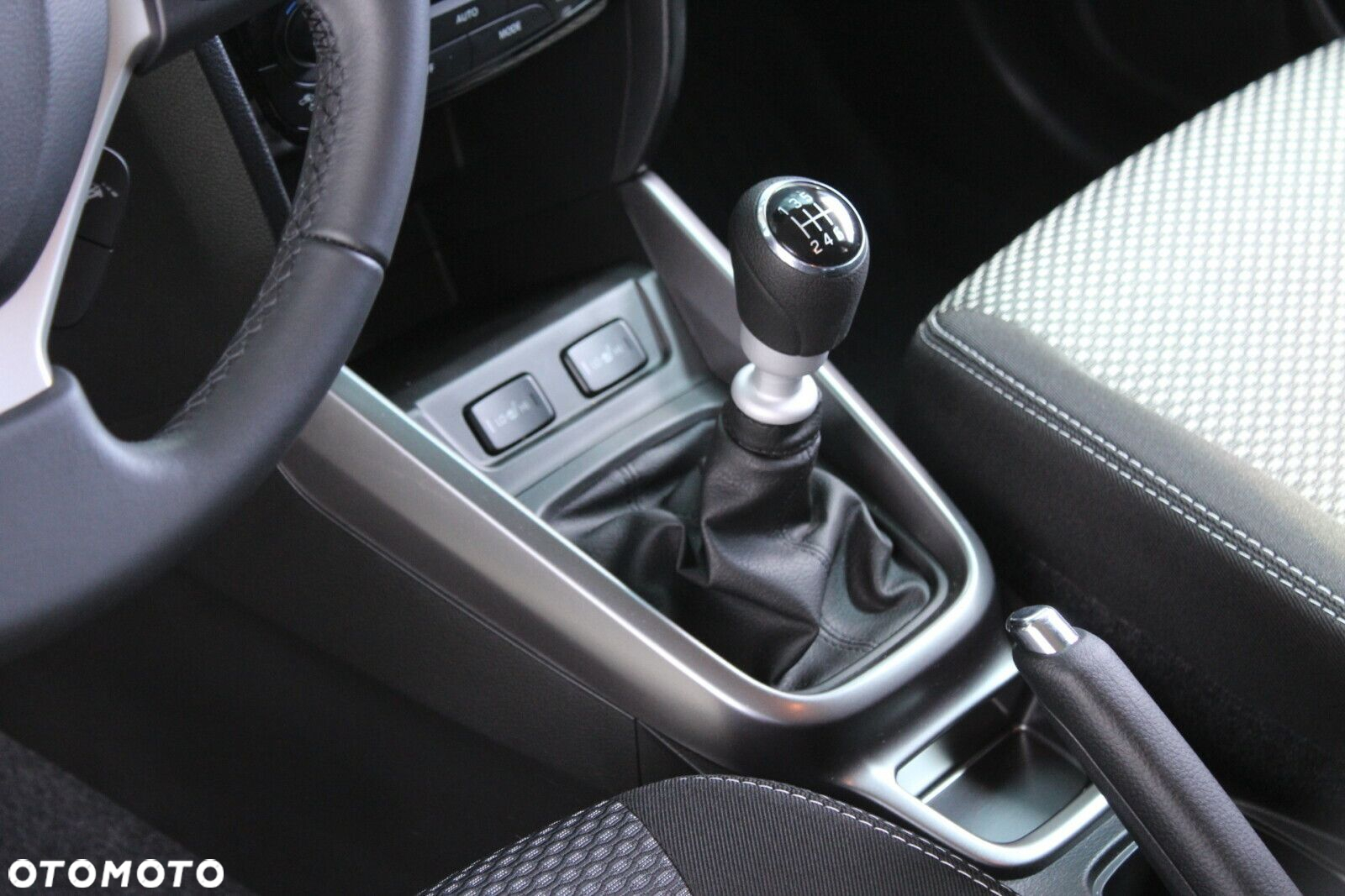 Suzuki Vitara - 17