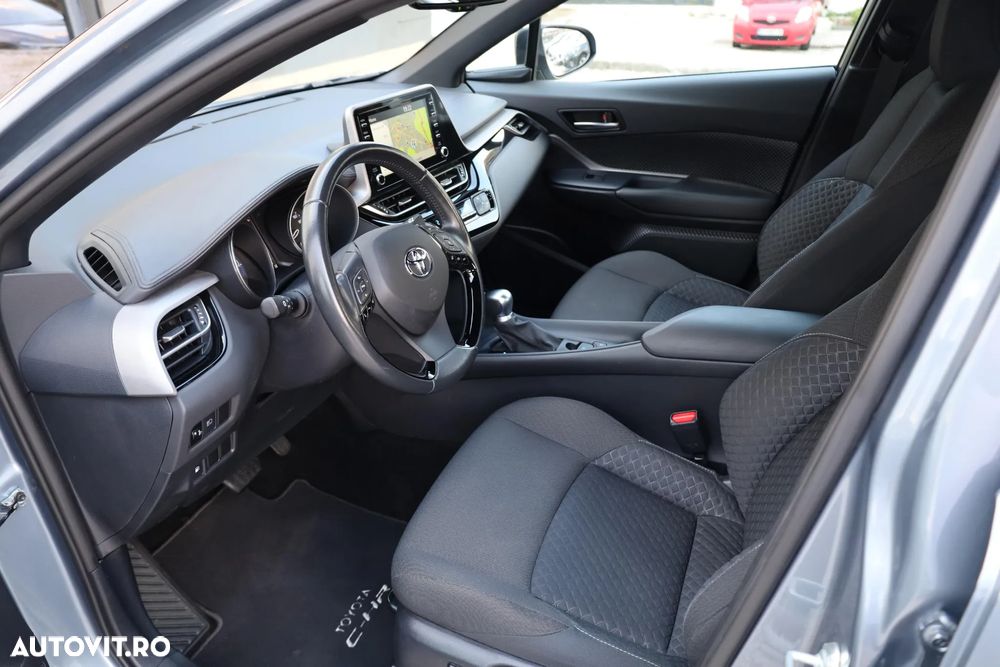 Toyota C-HR 1.8 HSD 122 CP 4x2 CVT Classy - 11