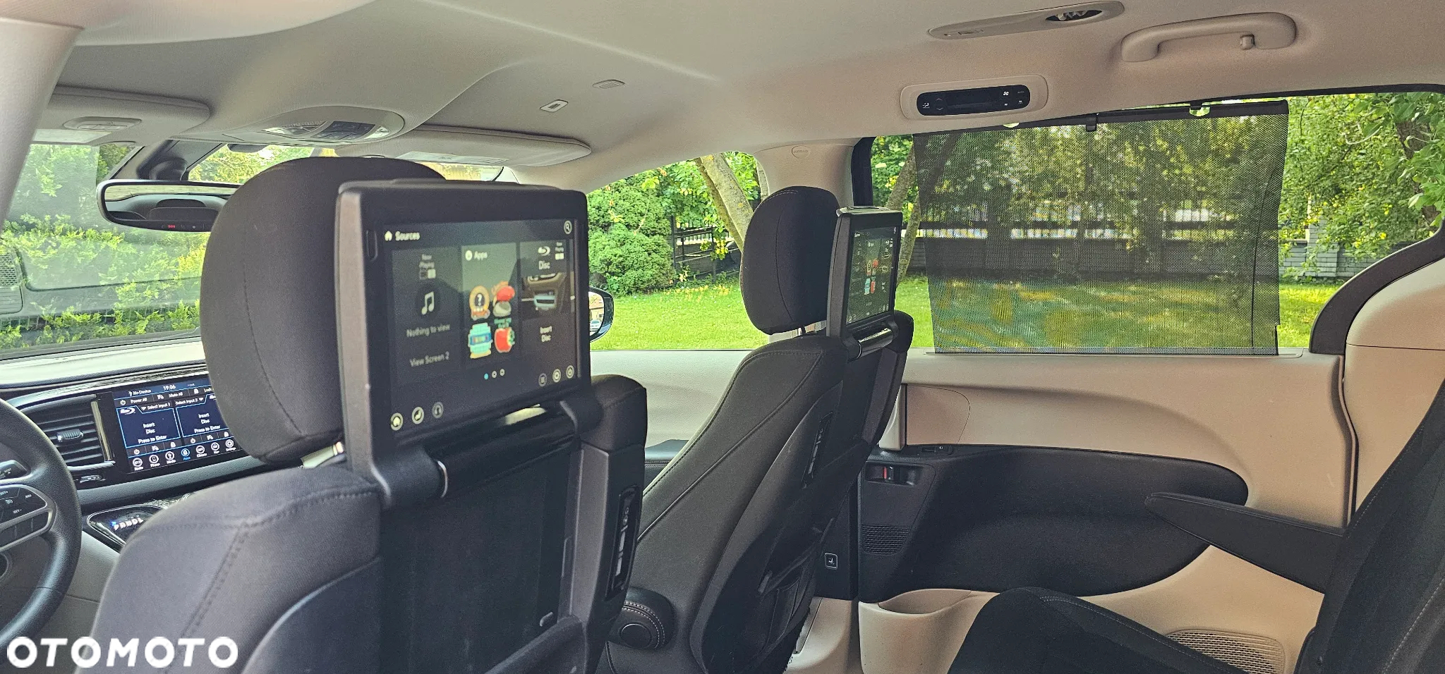 Chrysler Pacifica - 15