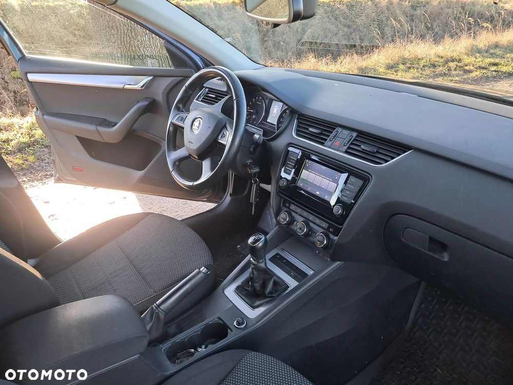 Skoda Octavia 1.6 TDI Green tec Active - 12