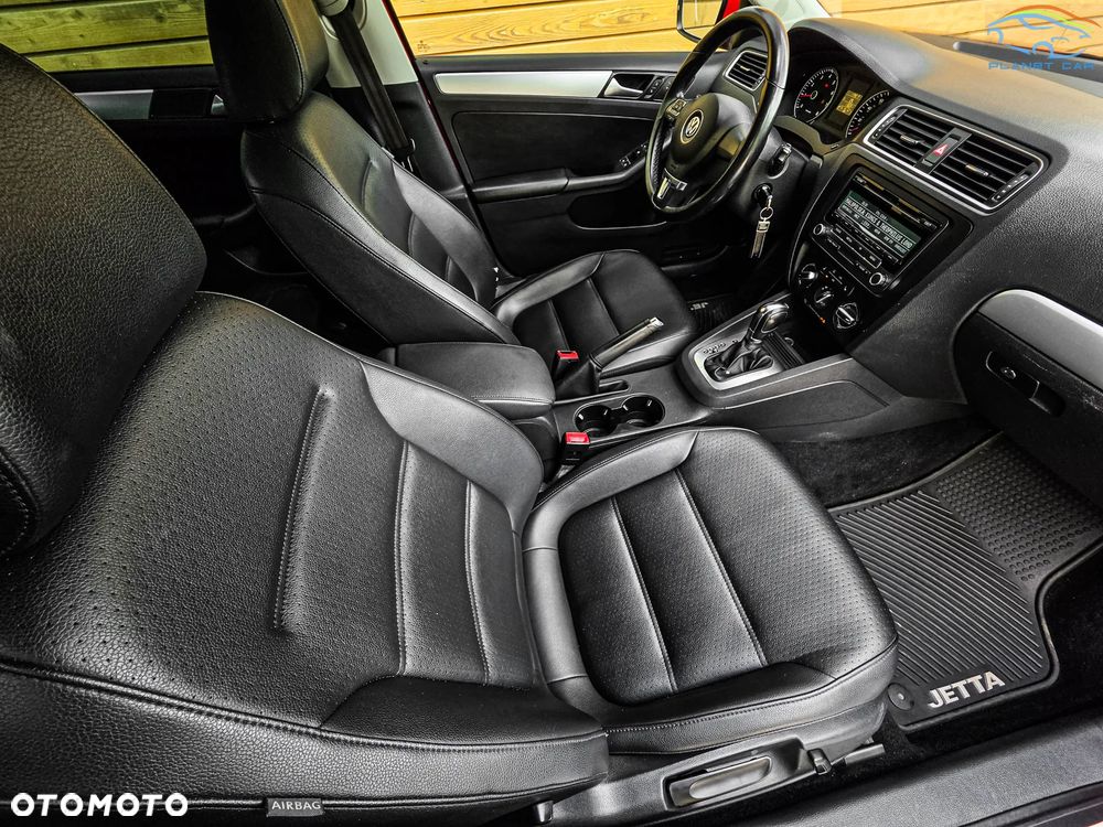 Volkswagen Jetta - 18