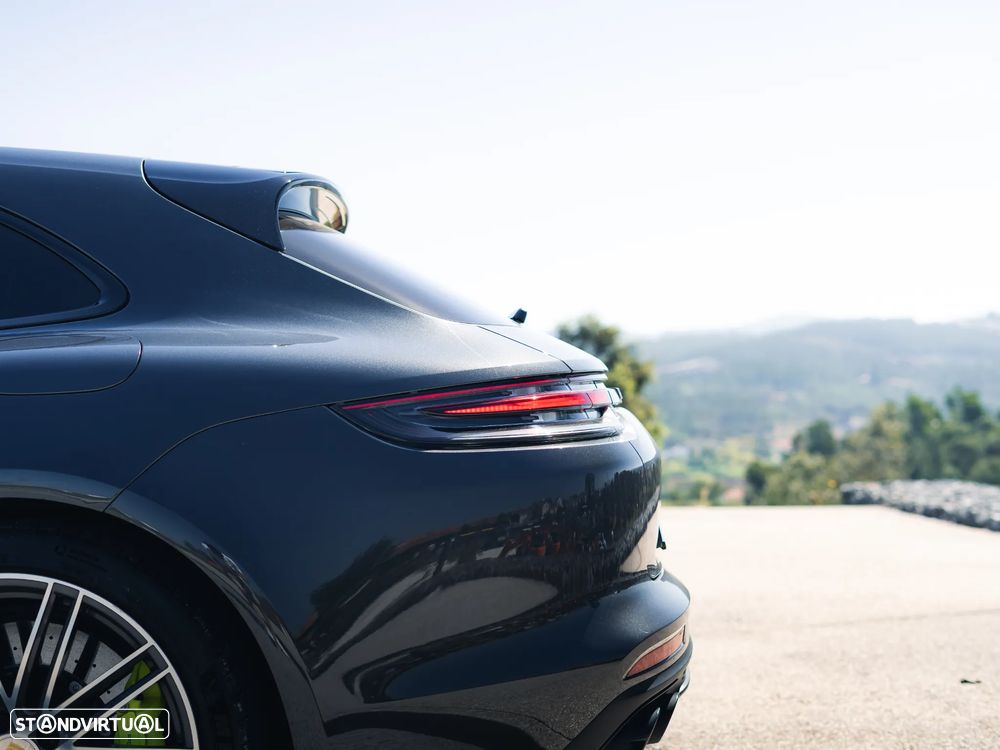 Porsche Panamera Sport Turismo Turbo S E-Hybrid - 37
