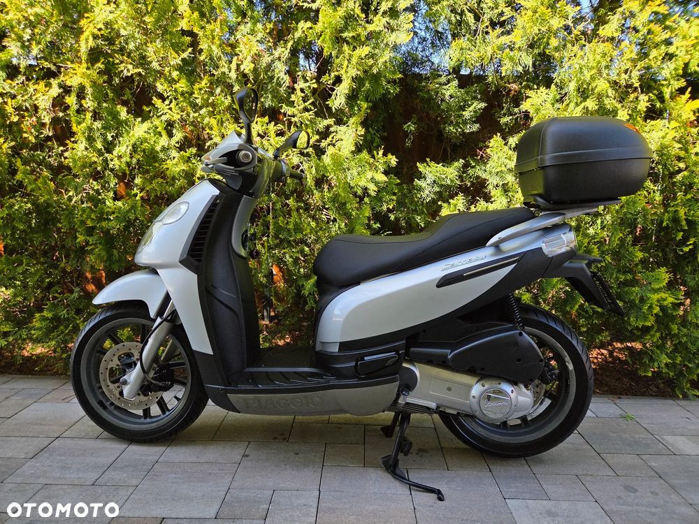 Piaggio Carnaby - 5