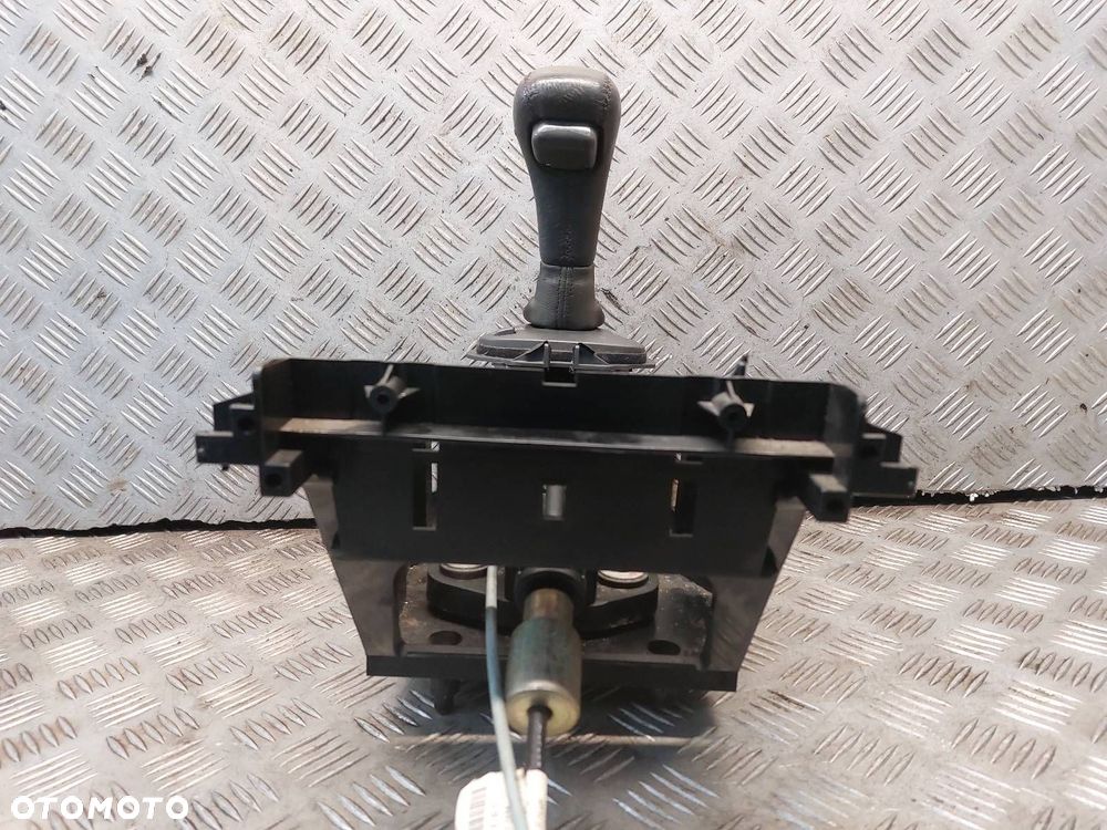 LEWAREK ZMIANY BIEGÓW AUTOMAT VOLVO V70 I 2.5 TDI - 9