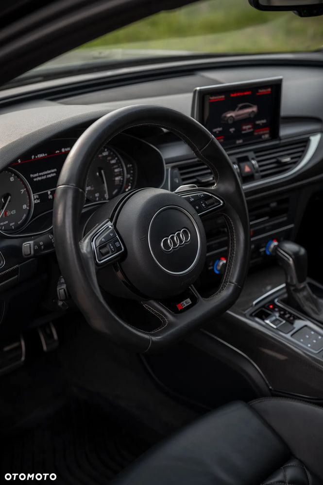 Audi S6 Limousine - 11
