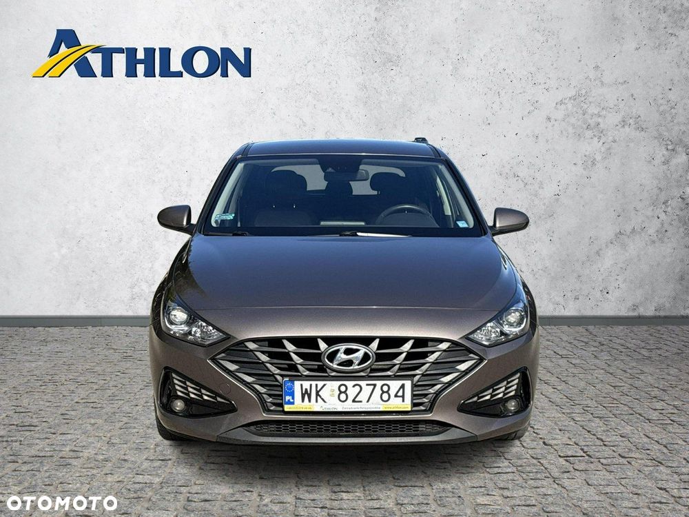 Hyundai i30 1.5 DPI Classic + - 8