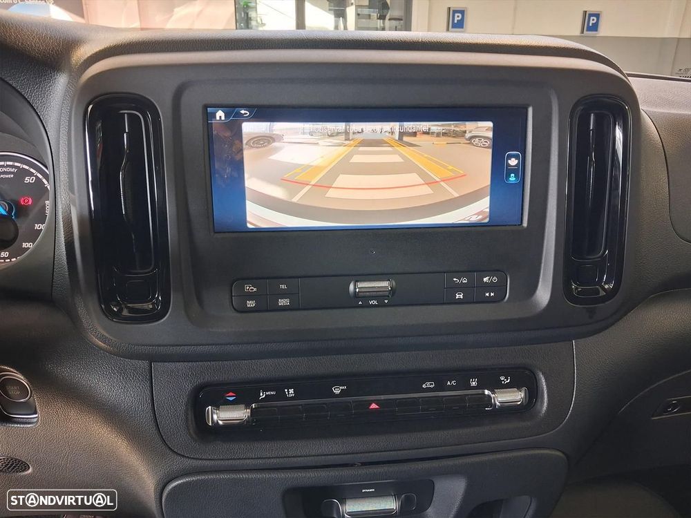 Mercedes-Benz eVito Furgão Standard - 17