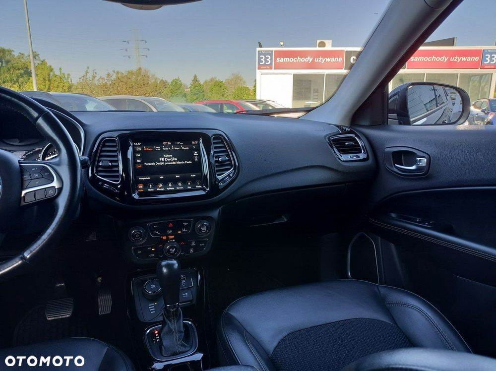 Jeep Compass - 19