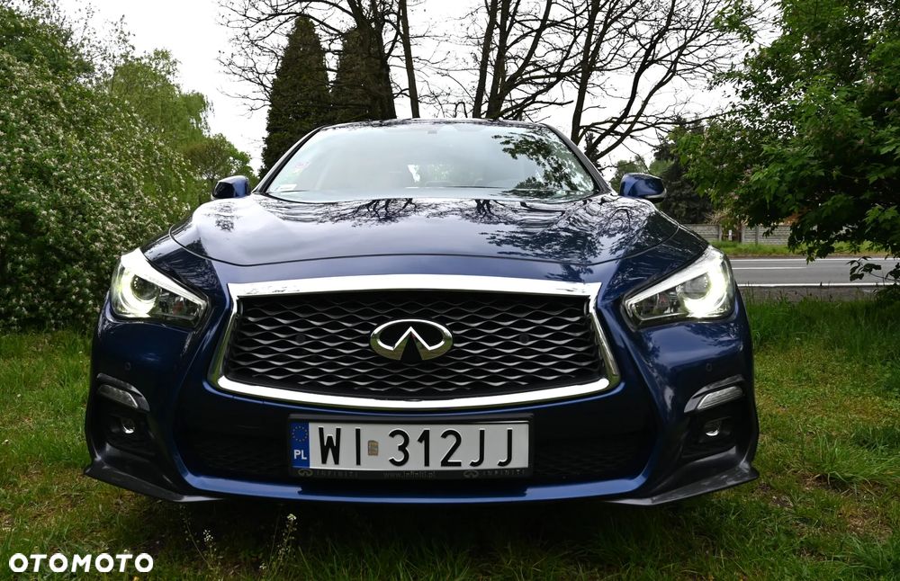 Infiniti Q50 - 8