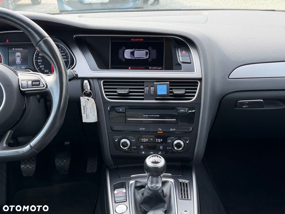 Audi A4 Avant 1.8 TFSI quattro Attraction - 28